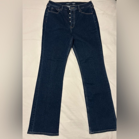 Old Navy Women's Deep Indigo Flare Jeans - Picture 1 of 3